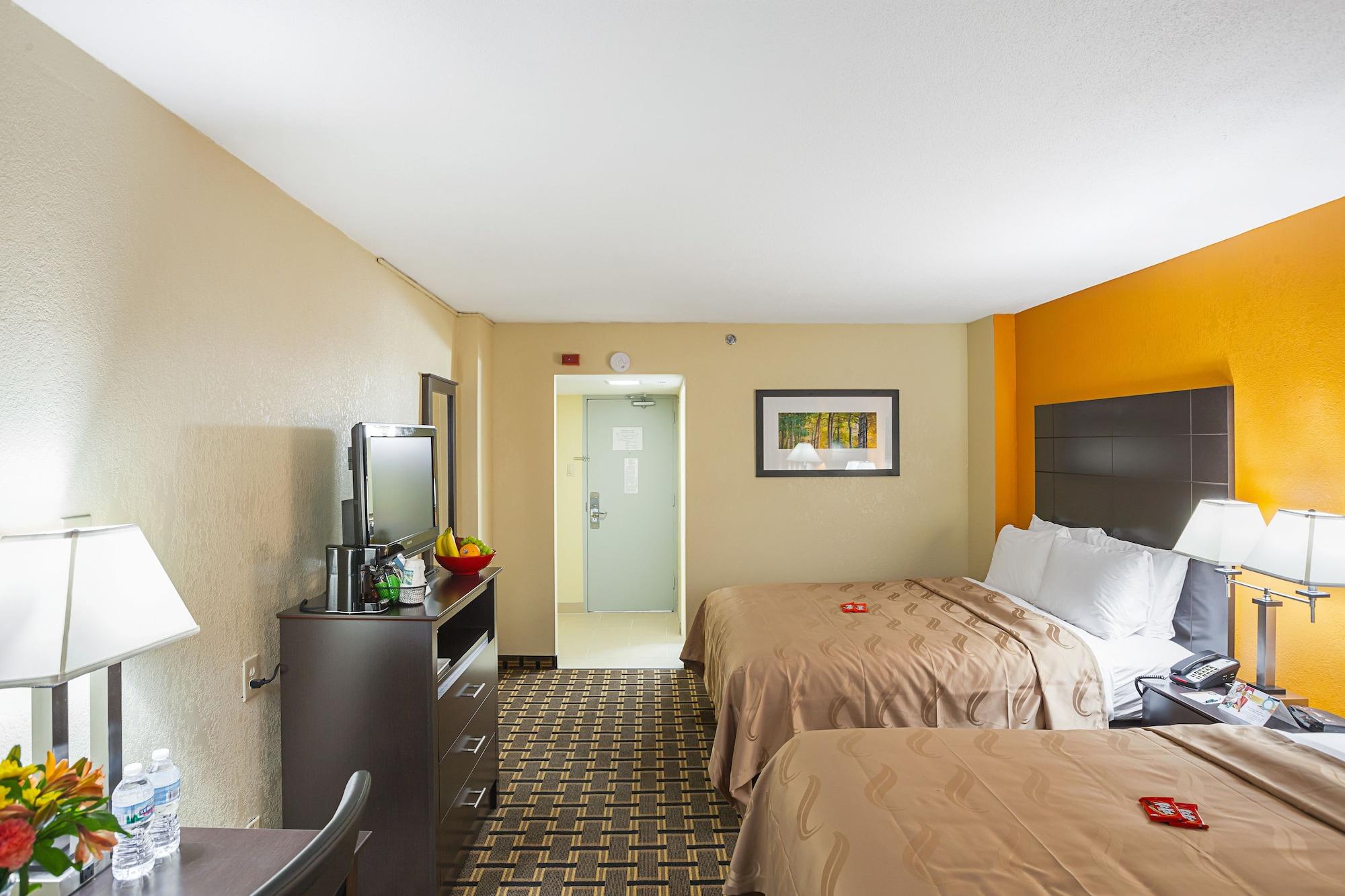 Quality Inn & Suites Σινσινάτι Εξωτερικό φωτογραφία