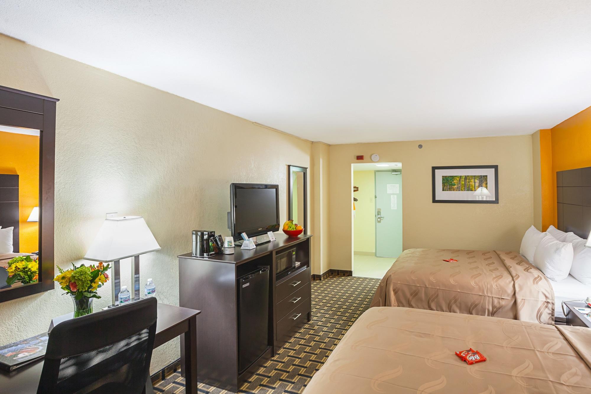 Quality Inn & Suites Σινσινάτι Εξωτερικό φωτογραφία