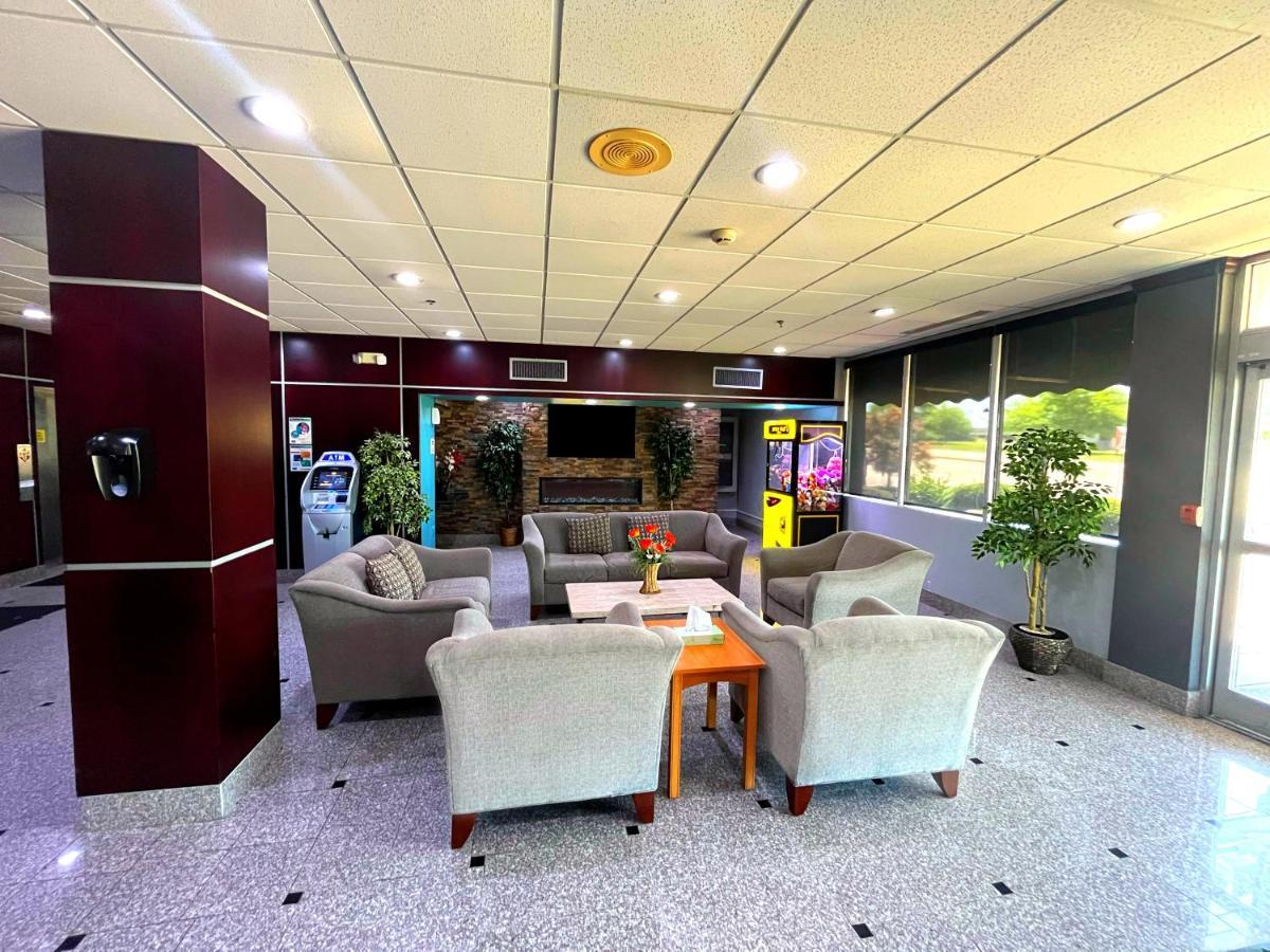 Quality Inn & Suites Σινσινάτι Εξωτερικό φωτογραφία