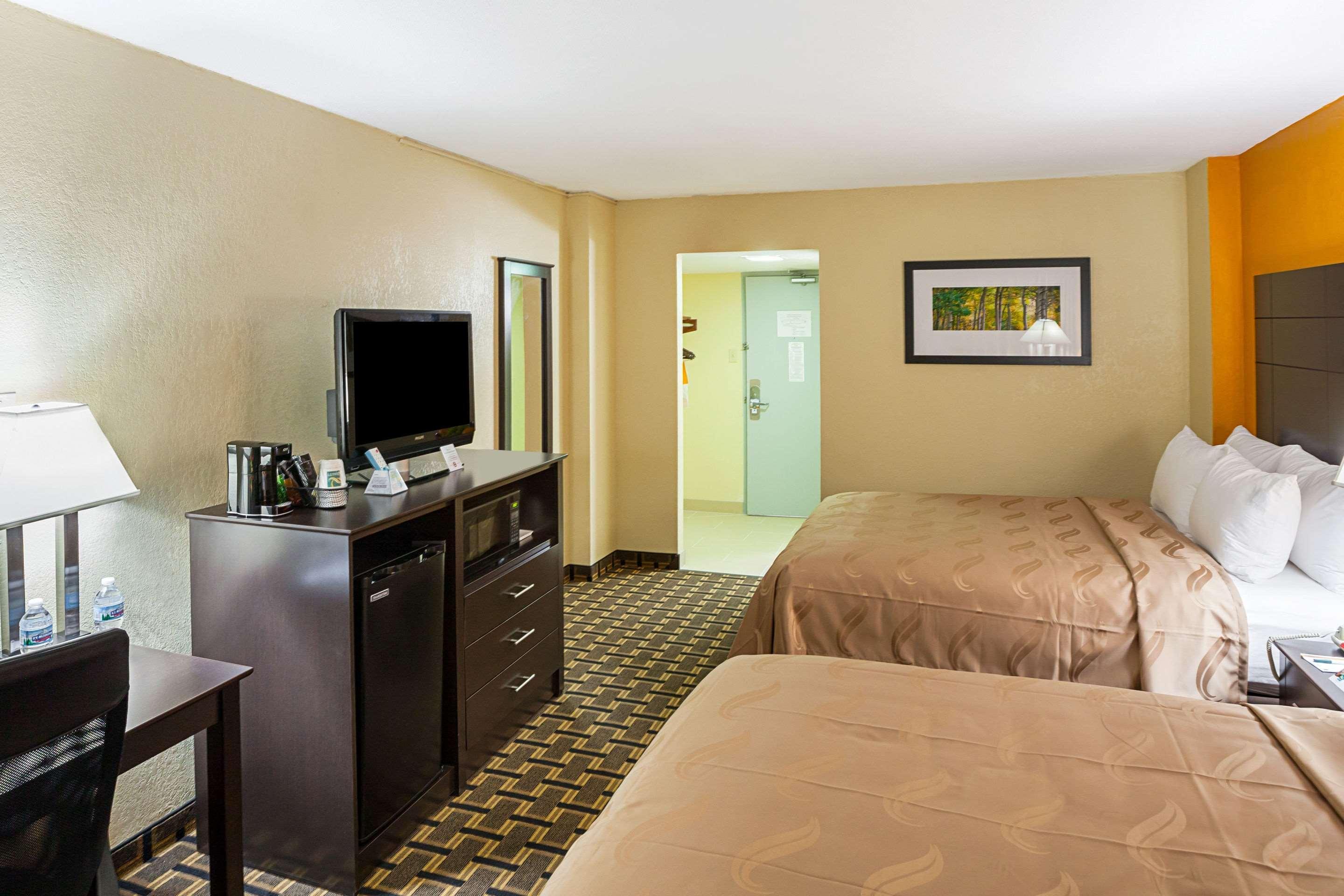 Quality Inn & Suites Σινσινάτι Εξωτερικό φωτογραφία