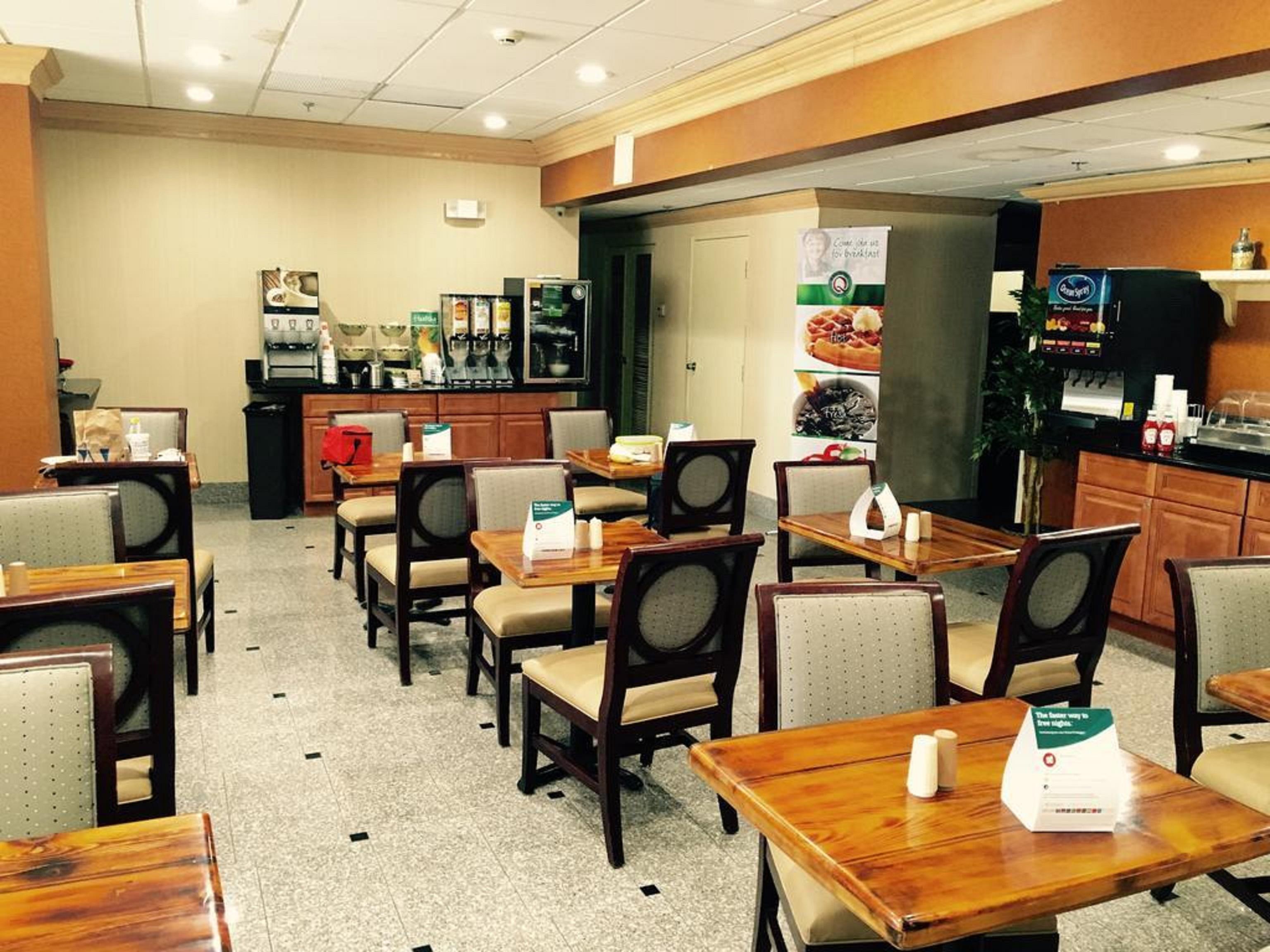 Quality Inn & Suites Σινσινάτι Εξωτερικό φωτογραφία