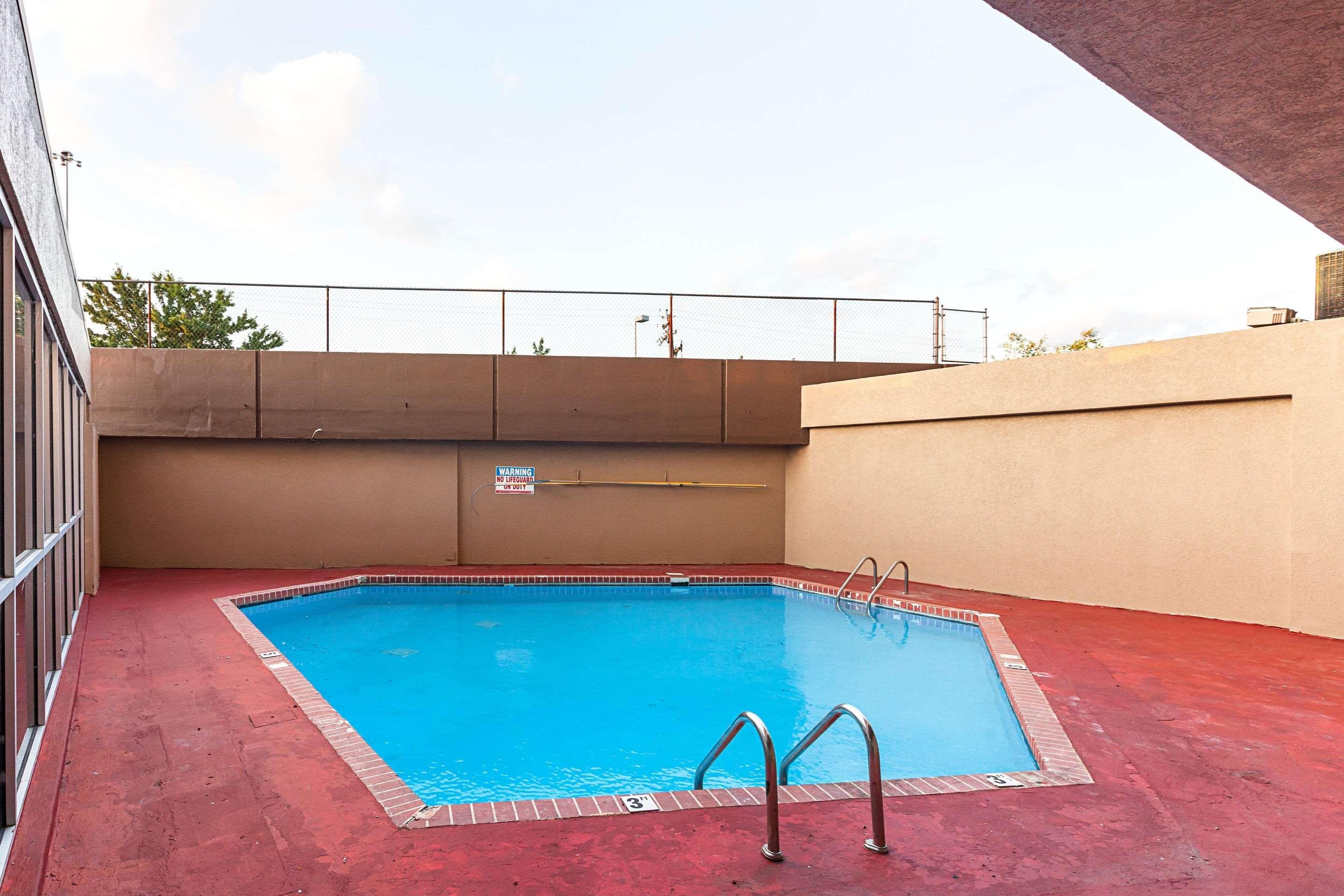 Quality Inn & Suites Σινσινάτι Εξωτερικό φωτογραφία