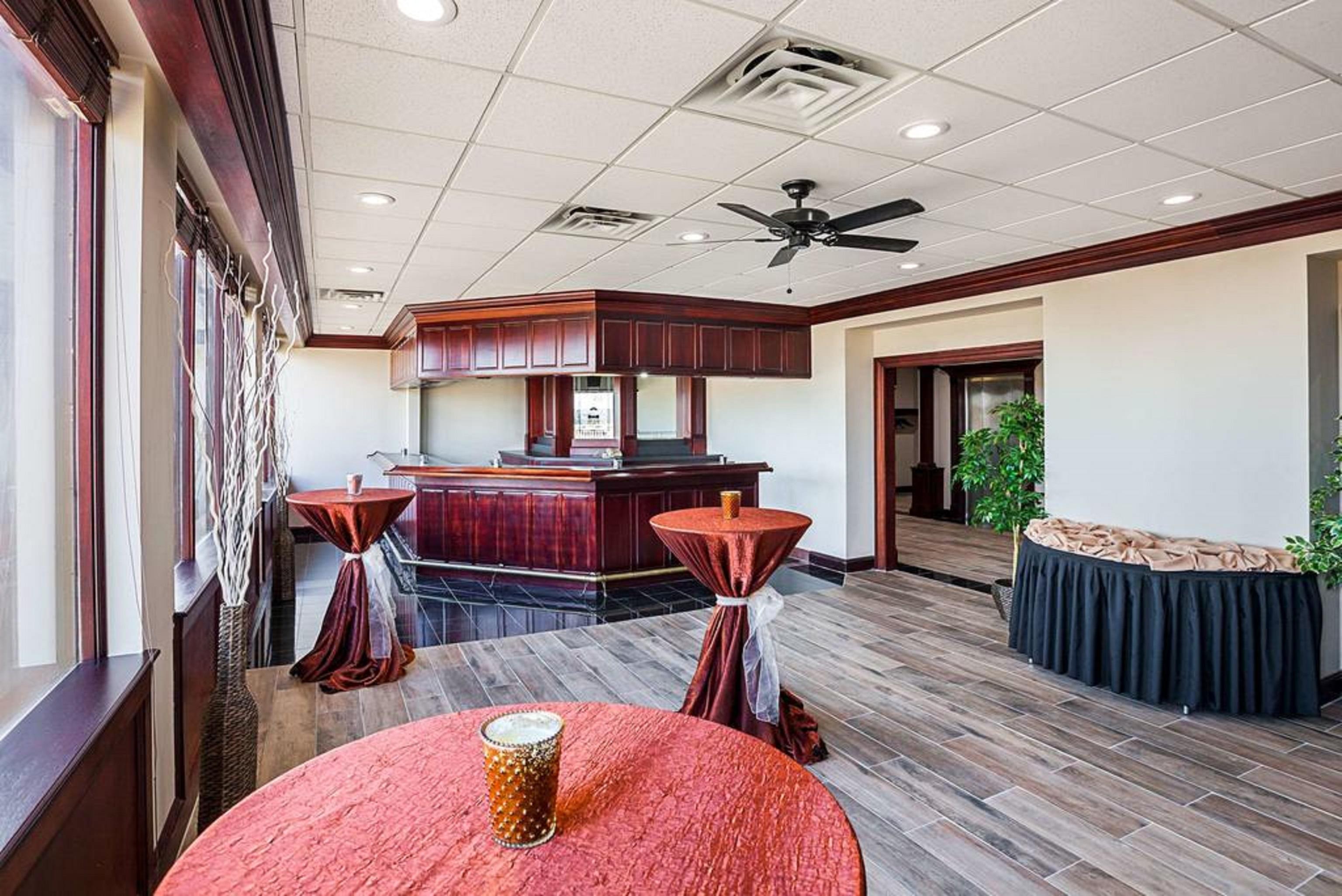 Quality Inn & Suites Σινσινάτι Εξωτερικό φωτογραφία