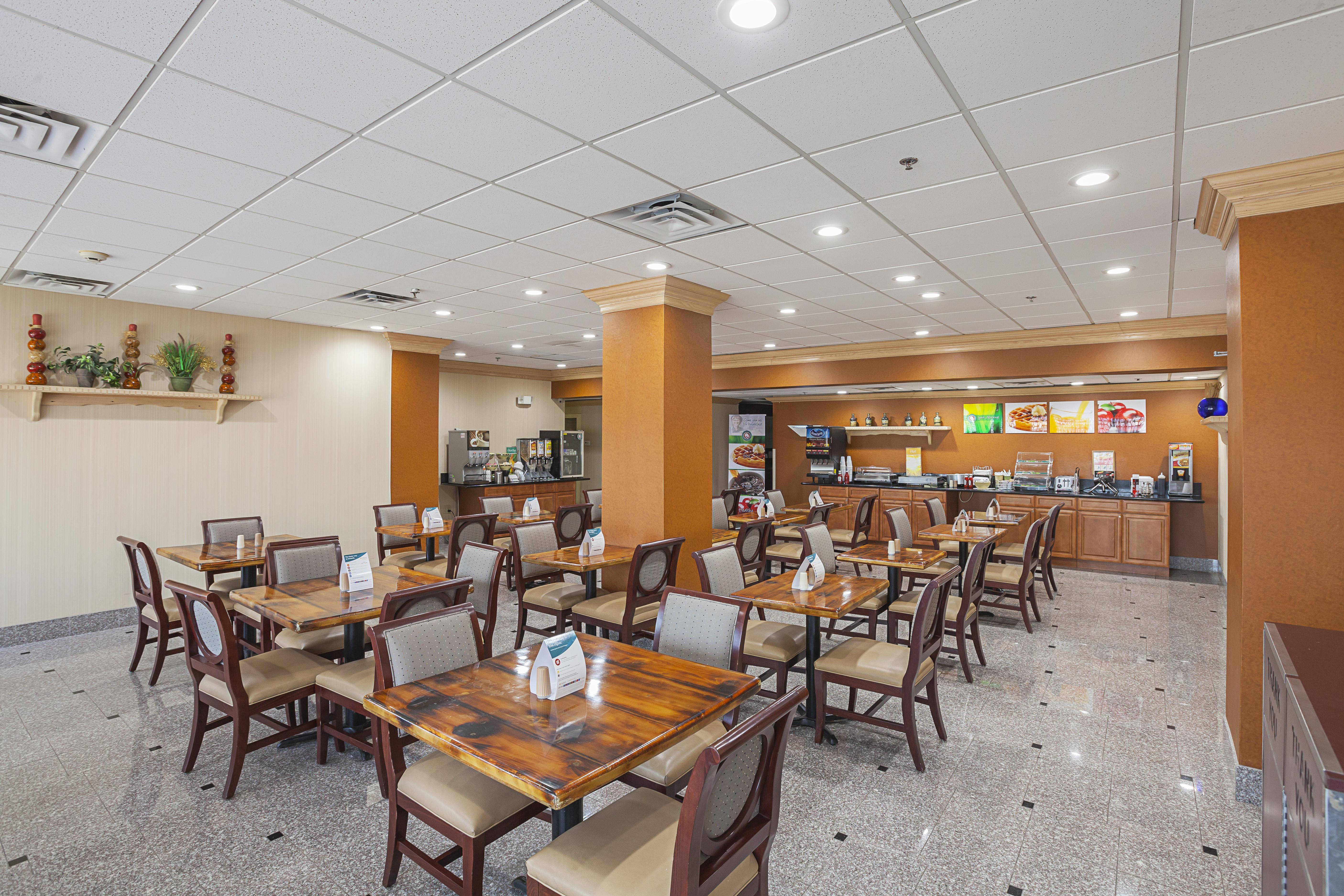 Quality Inn & Suites Σινσινάτι Εξωτερικό φωτογραφία